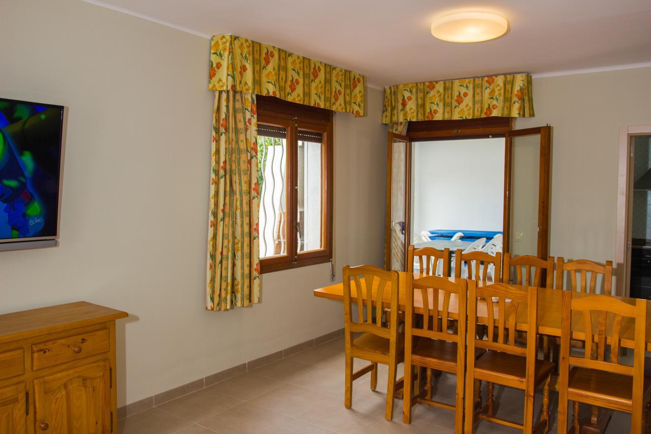 Rentalmar Villa Cristina Families Only Miami Playa Exterior photo